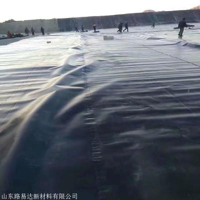 土工膜在现代养殖工程中的关键应用 聚焦防渗与复合土工膜